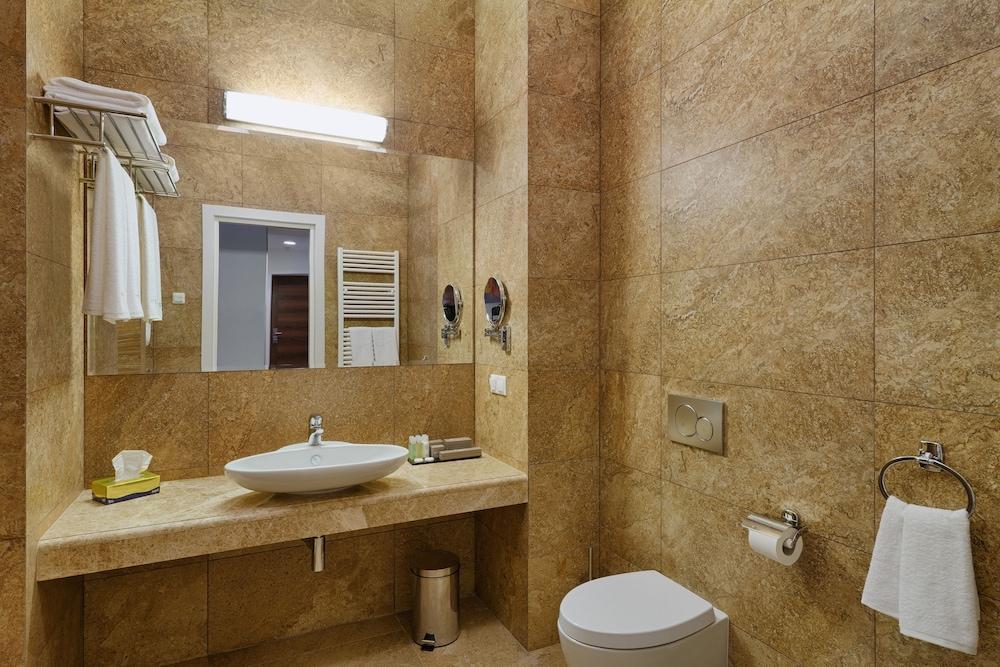 Cityhotel Apartments Kiev Bagian luar foto