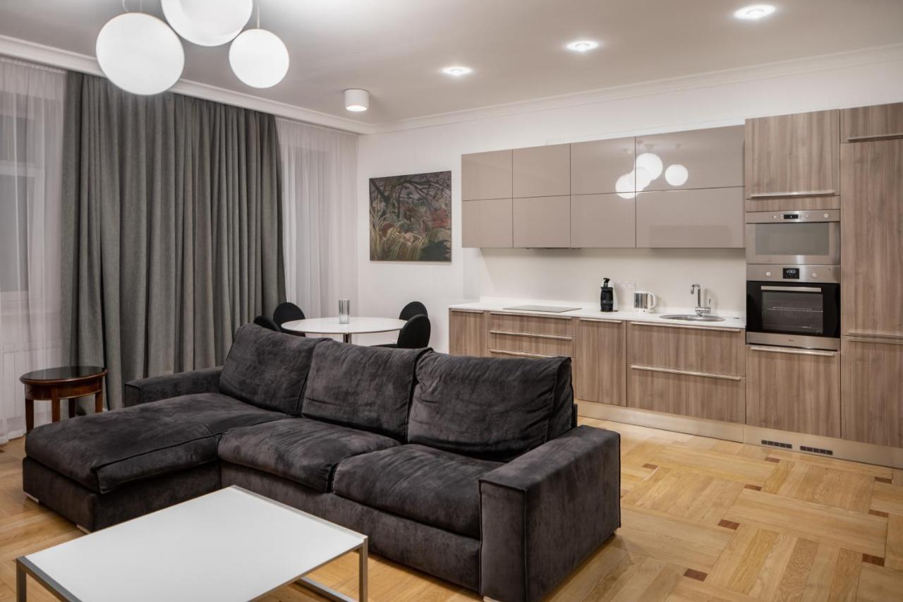 Cityhotel Apartments Kiev Bagian luar foto
