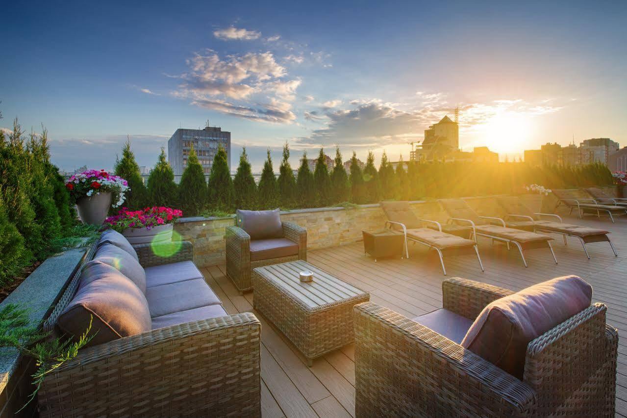 Cityhotel Apartments Kiev Bagian luar foto
